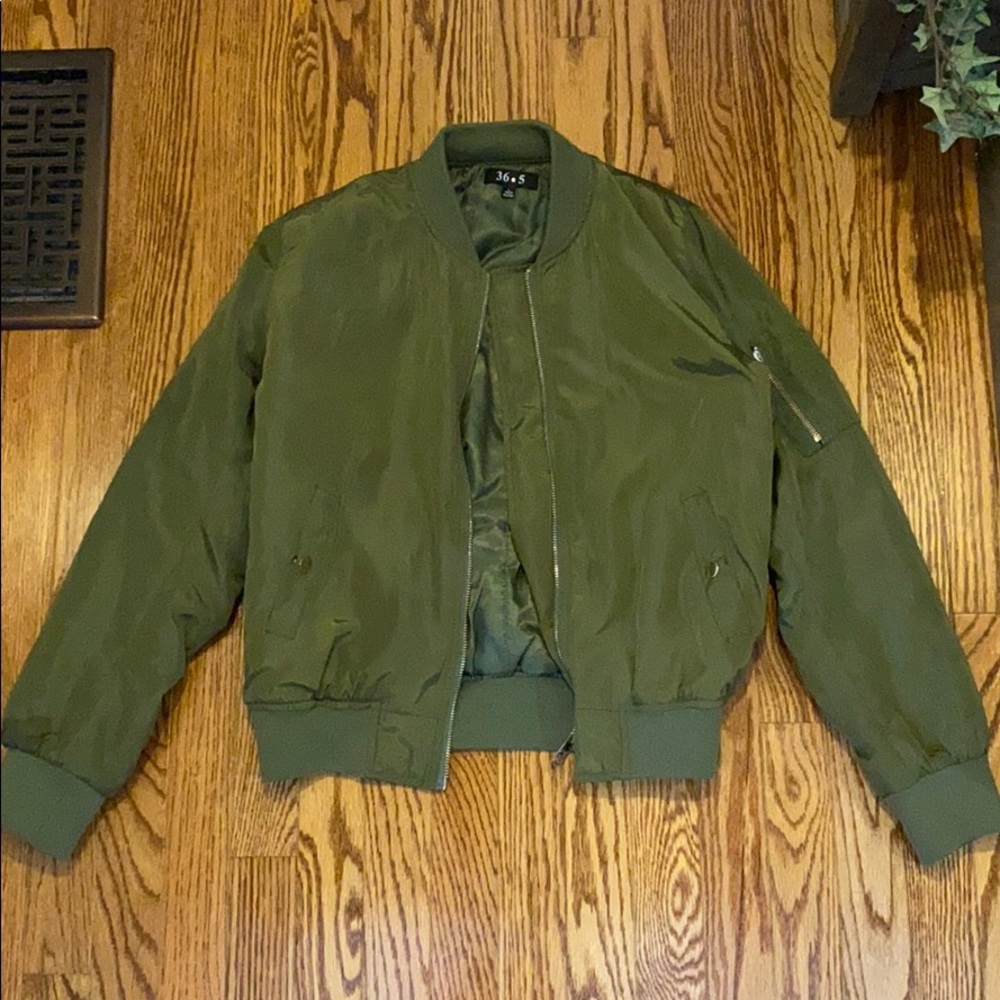 Army green bomber size L